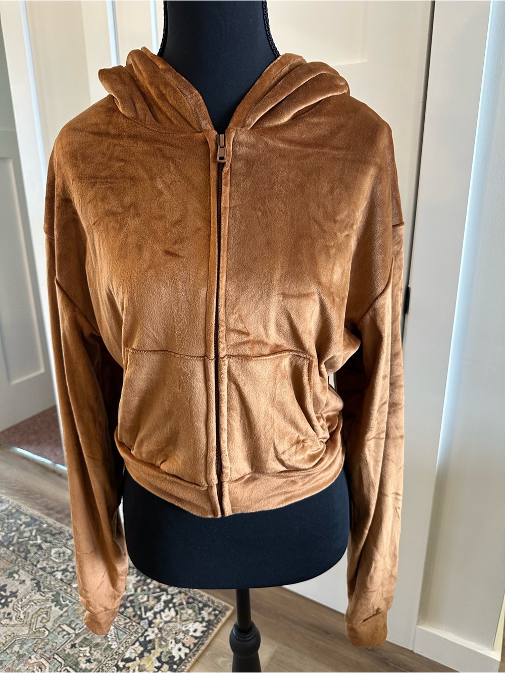 Women's Skims Set Hooded Zip-Up Velvet Hoodie/Pants - Brown Size Small